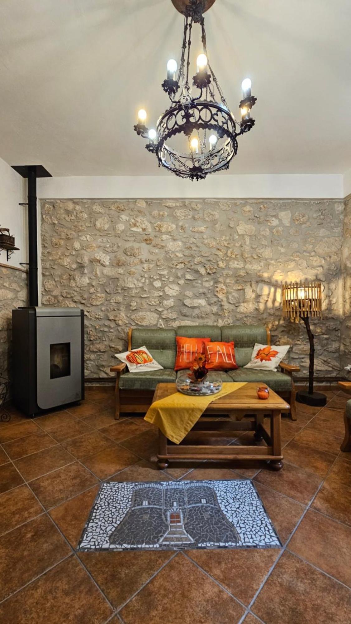 Pietraviva Faicchio, Non Holiday home